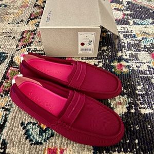 Brand new Rothy’s driver loafer in raspberry, size 8